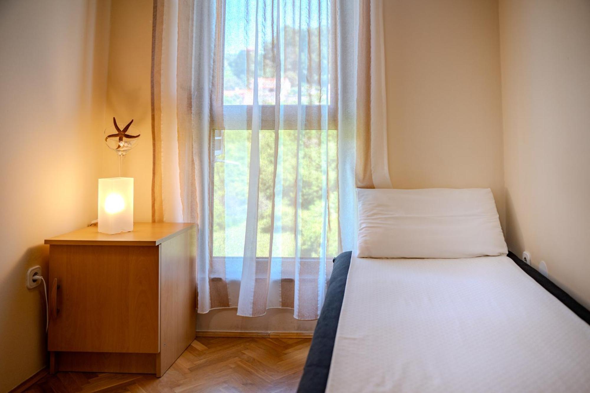 Rab Centar Due Palit Exterior foto