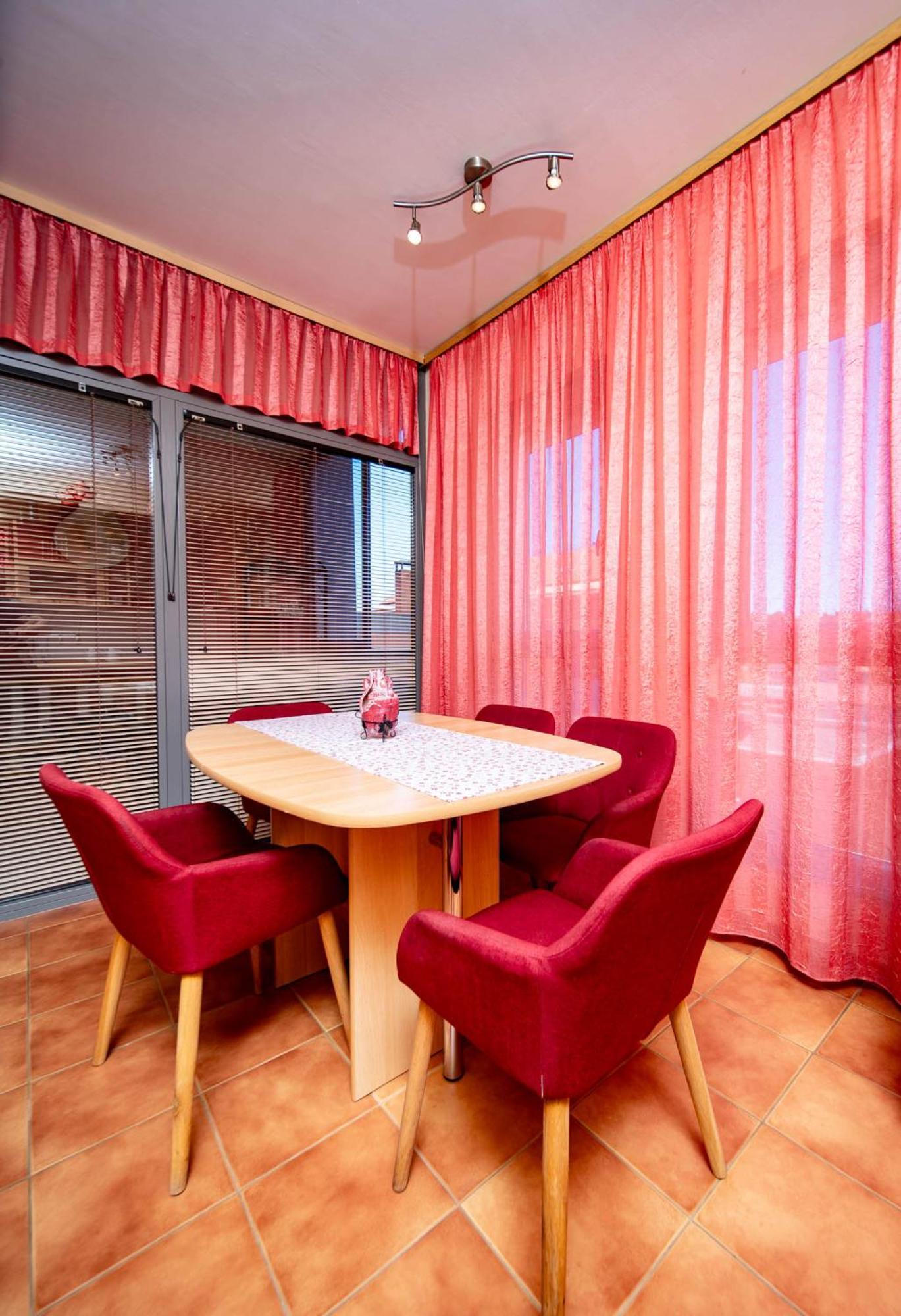 Rab Centar Due Palit Exterior foto